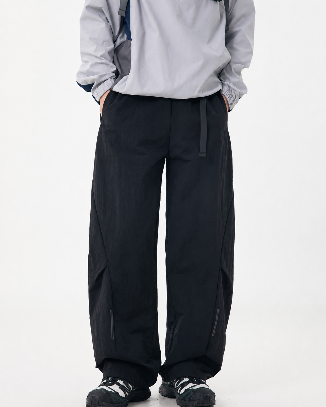 Pact Water-Repellent Parachute Cargo Trousers in Black, detail # Colour_Black