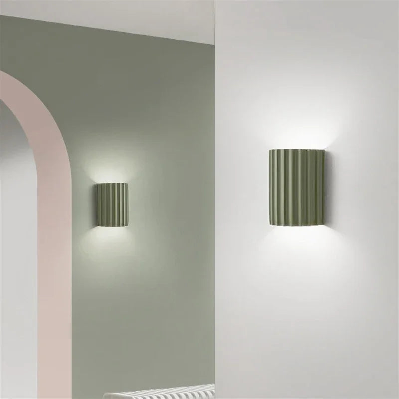 Nordic Modern | Resin Wall Lamp with Ribbed Design | Soft Ambient Lighting for Elegant Interiors 4 | LI1780333007293832951,dt1780333007294132753,cO1780333007292996267,Lc1780333007293096554