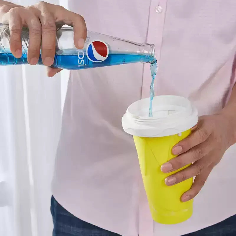 Frozen Smoothie Cup – Squeeze-to-Freeze Slushie Maker with Straw & Spoon