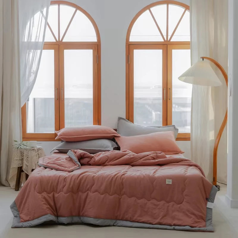Cooling Summer Quilt – Soft, Breathable, Lightweight Comforter for Warm Nights