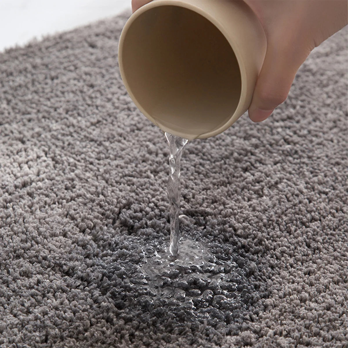 PillowTread – Ultra-Soft Absorbent Bath Mat with Non-Slip Backing