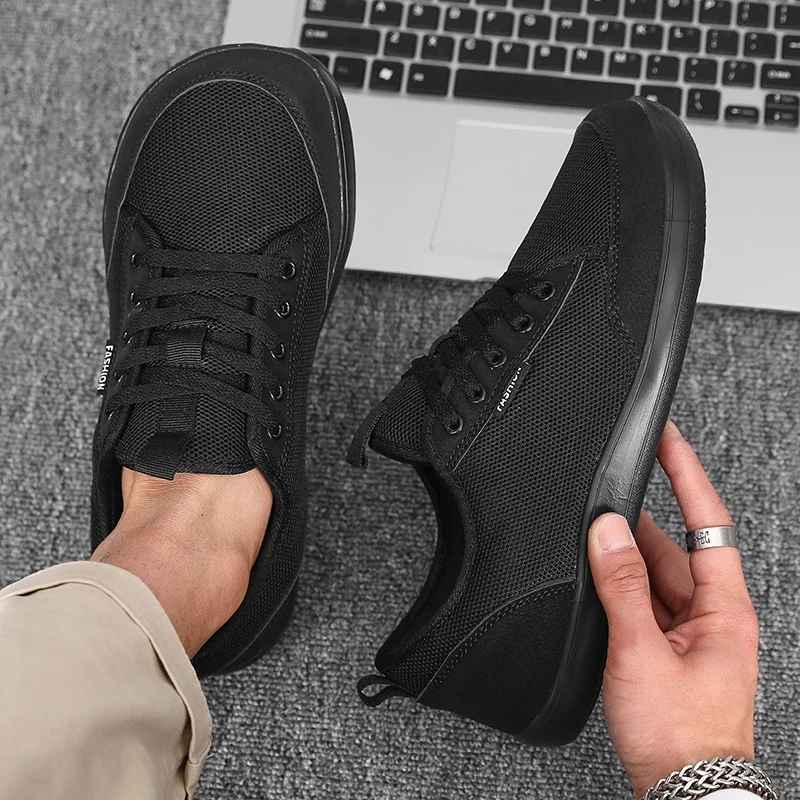 Black/White / UK 9.5,Black/White / UK 10.5,Black/White / UK 11,Black / UK 6,Black / UK 6.5,Black / UK 7.5,Black / UK 8,Black / UK 9,Black / UK 9.5,Black / UK 10.5,Black / UK 11,Grey / UK 6,Grey / UK 6.5,Grey / UK 7.5,Grey / UK 8,Grey / UK 9,Grey / UK 9.5,Grey / UK 10.5,Grey / UK 11,Navy Blue / UK 6,Navy Blue / UK 6.5