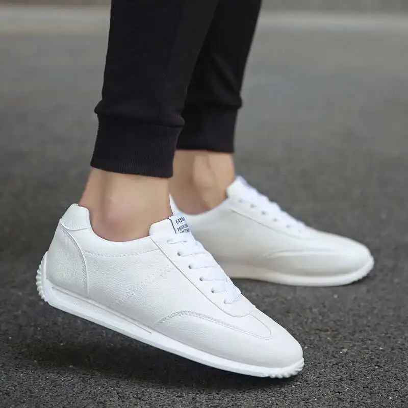 UK 3.5 / White,UK 4 / White,UK 5 / White,UK 6 / White,UK 6.5 / White,UK 7.5 / White,UK 8 / White,UK 9 / White,UK 9.5 / White