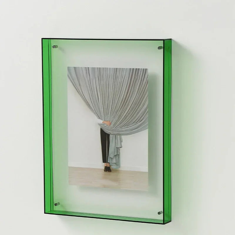 AcryView – Clear Acrylic Freestanding Photo Frame