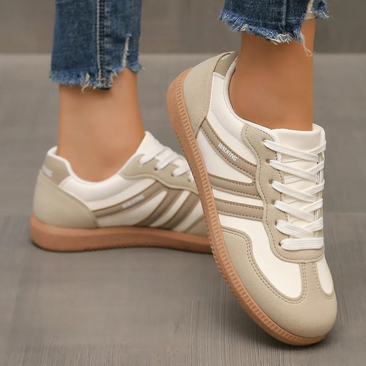 White/Brown / UK 3.5,White/Brown / UK 4,White/Brown / UK 5,White/Brown / UK 6,White/Brown / UK 6.5,White/Brown / UK 7.5,White/Brown / UK 8,Dark Brown / UK 3.5,Dark Brown / UK 4,Dark Brown / UK 5,Dark Brown / UK 6,Dark Brown / UK 6.5,Dark Brown / UK 7.5,Dark Brown / UK 8,Brown / UK 3.5,Brown / UK 4,Brown / UK 5,Brown / UK 6,Brown / UK 6.5,Brown / UK 7.5,Brown / UK 8,White/Red / UK 3.5