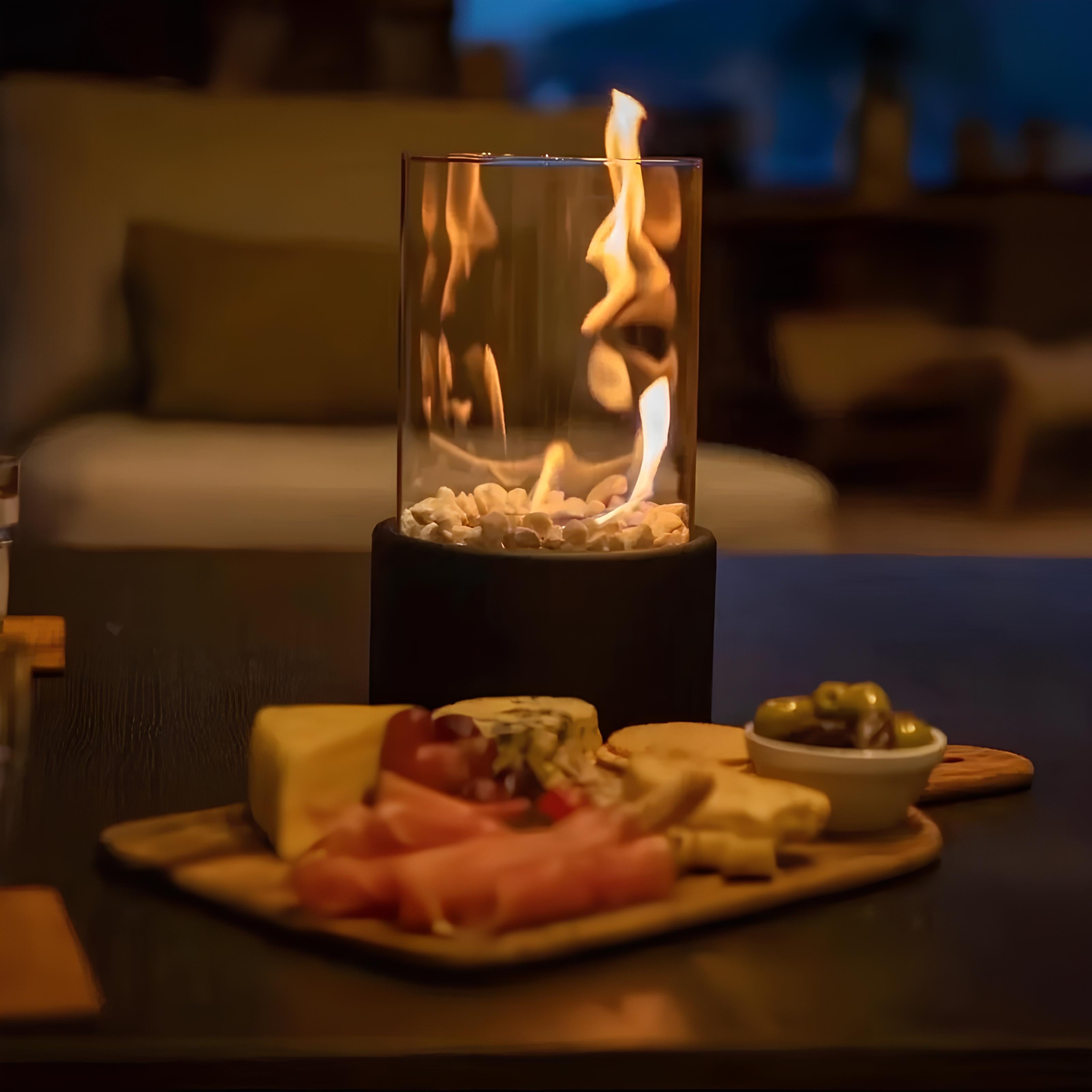 Timeless Elegance | Oil Lamp with Clear Glass Cylinder & Metal Frame | Perfect for Indoor & Outdoor Ambiance 5 | nH1780390128202644388,zY1780390128202540965,ZA1780390128202828153,RG1780390128202736880