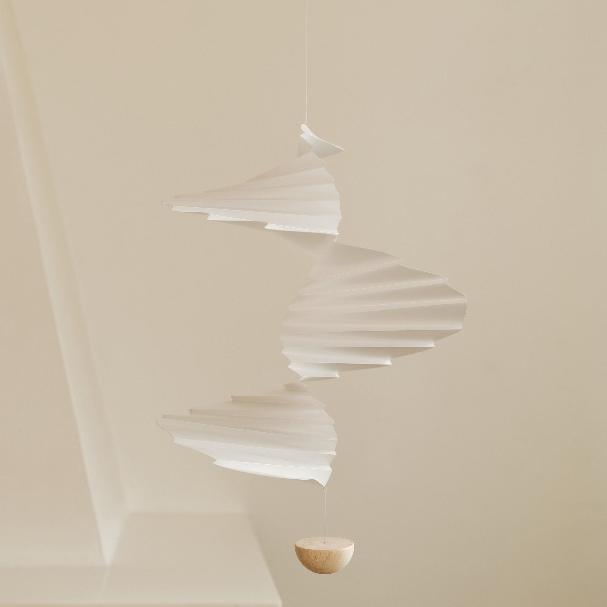 Vireo Motion Mobile | Decorative Pendant with Geometric Design | Stylish Indoor Decor for Modern Spaces 3 | eb1780481832140951982,lY1780481832141043492,eH1780481832141138493