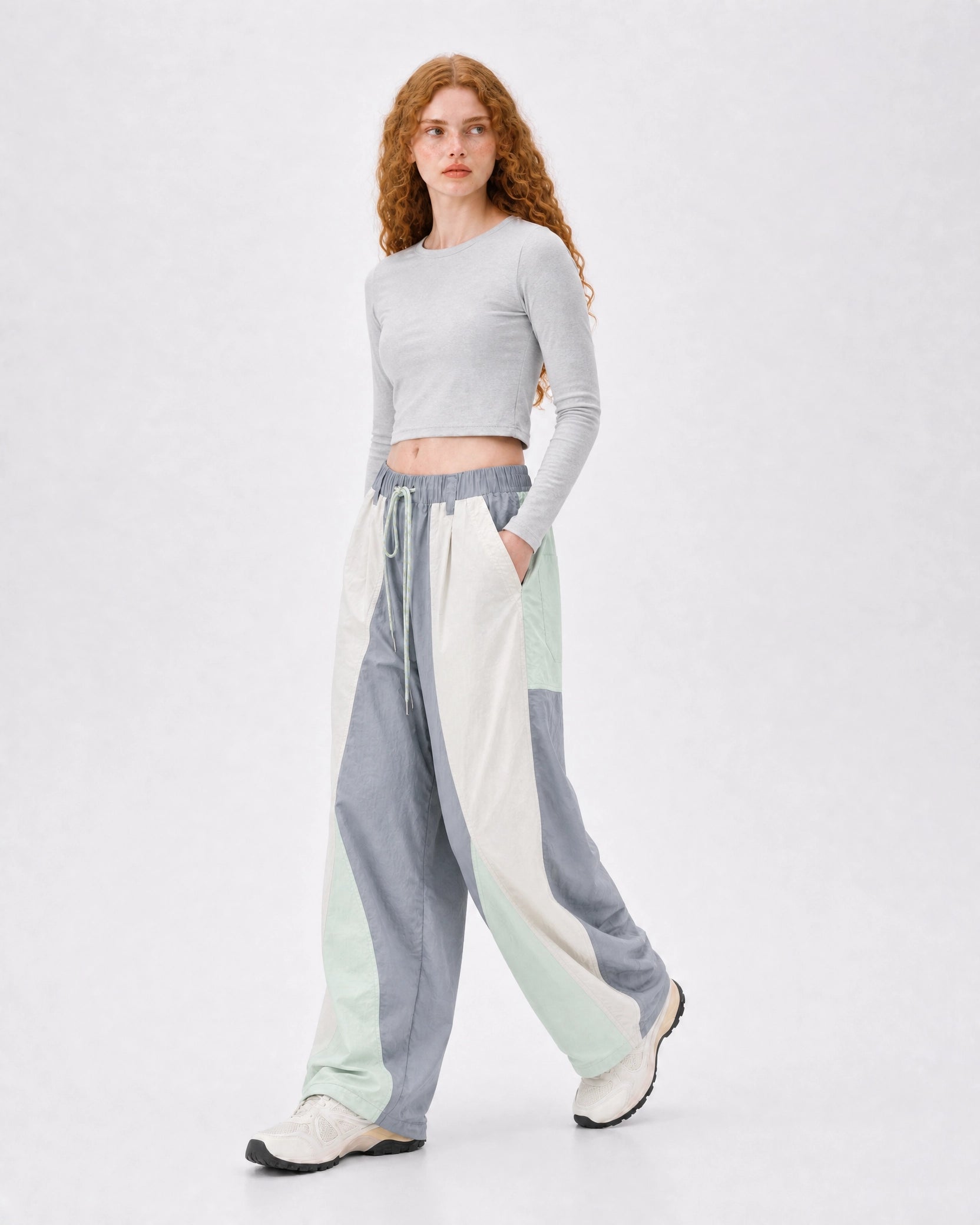 Pact wide-leg techwear cargo trousers — Green # Colour_Green